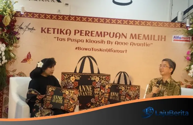 Sentuhan Estetika Anne Avantie di Alfamart: Memaknai Hari Kartini 2026 Melalui Mahakarya ‘Puspa Kinasih’