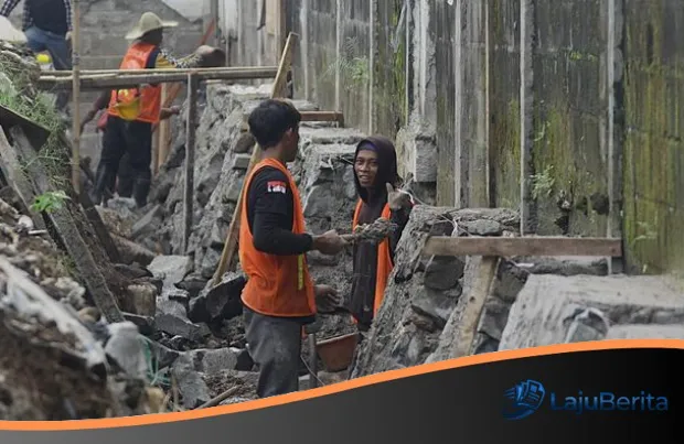 Dilema Ketenagakerjaan Indonesia: Membedah Fakta 6 dari 10 Pekerja RI yang Belum Tersentuh Sektor Formal