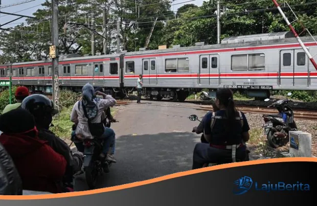 Sanksi Pidana Menanti Penerobos Perlintasan Kereta Api: Antara Taruhan Nyawa dan Konsekuensi Hukum Berat