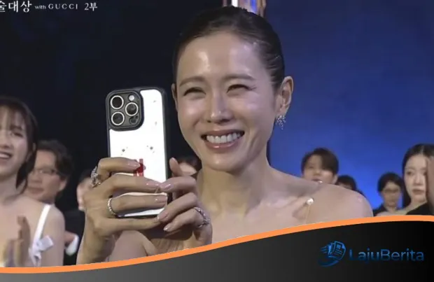 Momen Haru Son Ye Jin Rekam Kemenangan Hyun Bin di Baeksang Awards 2026: Definisi Support System Sejati