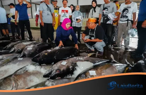Mengarungi Gelombang Ekonomi Biru: Menata Masa Depan Pesisir Jawa Timur yang Lebih Inklusif
