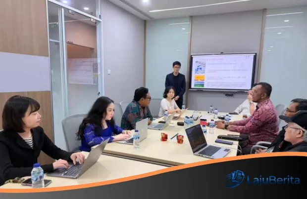 Merajut Asa di Khatulistiwa: Kisah Inspiratif Ekspatriat Muda China Membangun Masa Depan di Indonesia