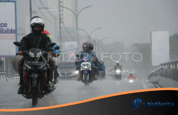 Update Cuaca Nasional: BMKG Ingatkan Potensi Hujan Lebat dan Angin Kencang di Sejumlah Kota Besar