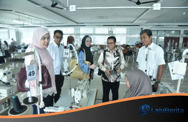 Akselerasi Kualitas SDM: DPR Desak Pemerintah Perluas Beasiswa Vokasi dan Reorientasi CSR Industri