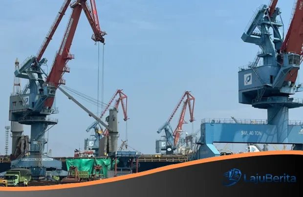 Mengarungi Badai Geopolitik: Strategi Perdagangan Intra-Asia Indonesia dan Lonjakan Arus Peti Kemas Pelindo 2026
