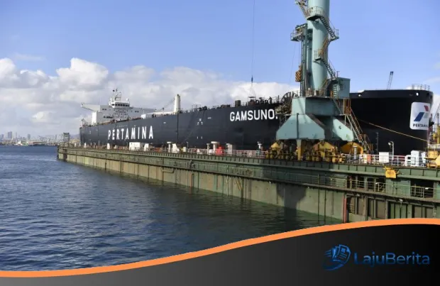 Ketegangan di Selat Hormuz: Dua Kapal Tanker Raksasa Pertamina Masih Menunggu Kepastian Jalur