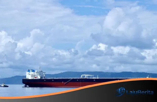 Negosiasi Alot di Selat Hormuz: Dua Kapal Tanker Pertamina Masih Menunggu Lampu Hijau untuk Melintas