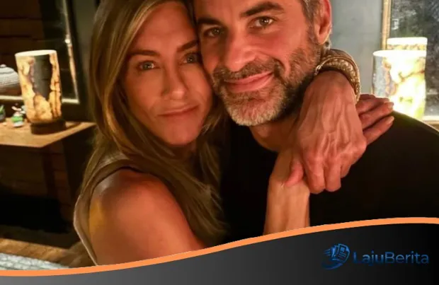 Romansa Paskah Jennifer Aniston: Makin Lengket dan Hangat Bersama Jim Curtis